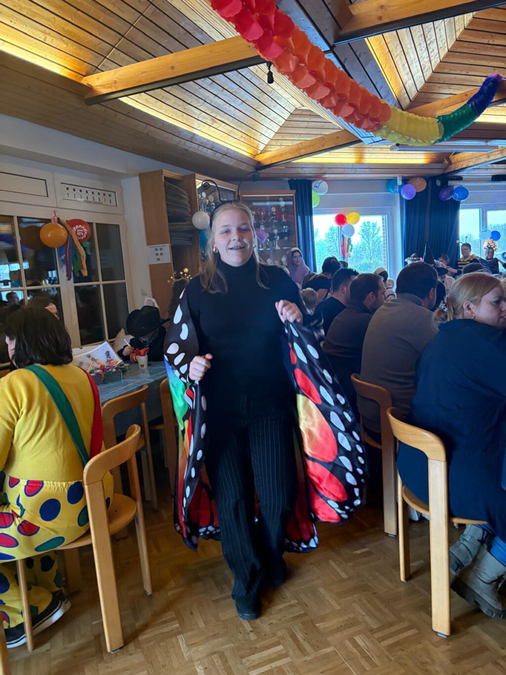 Instagram post from svfalkerosenthal. This post is in position 0.