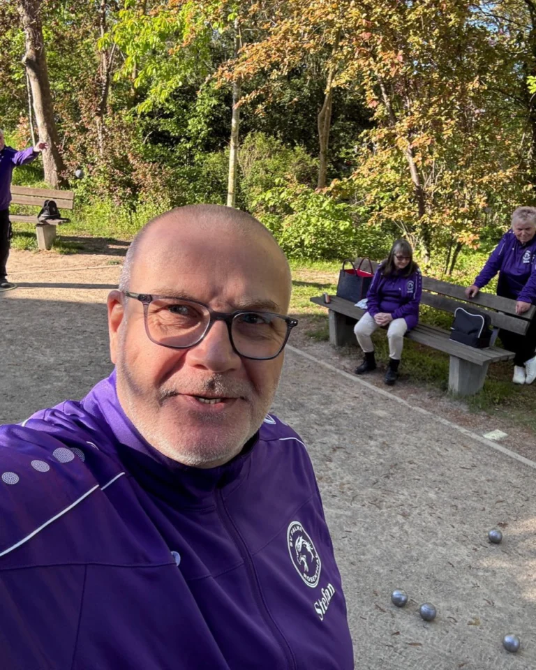 Instagram post from svfalkerosenthal. This post is in position 5.